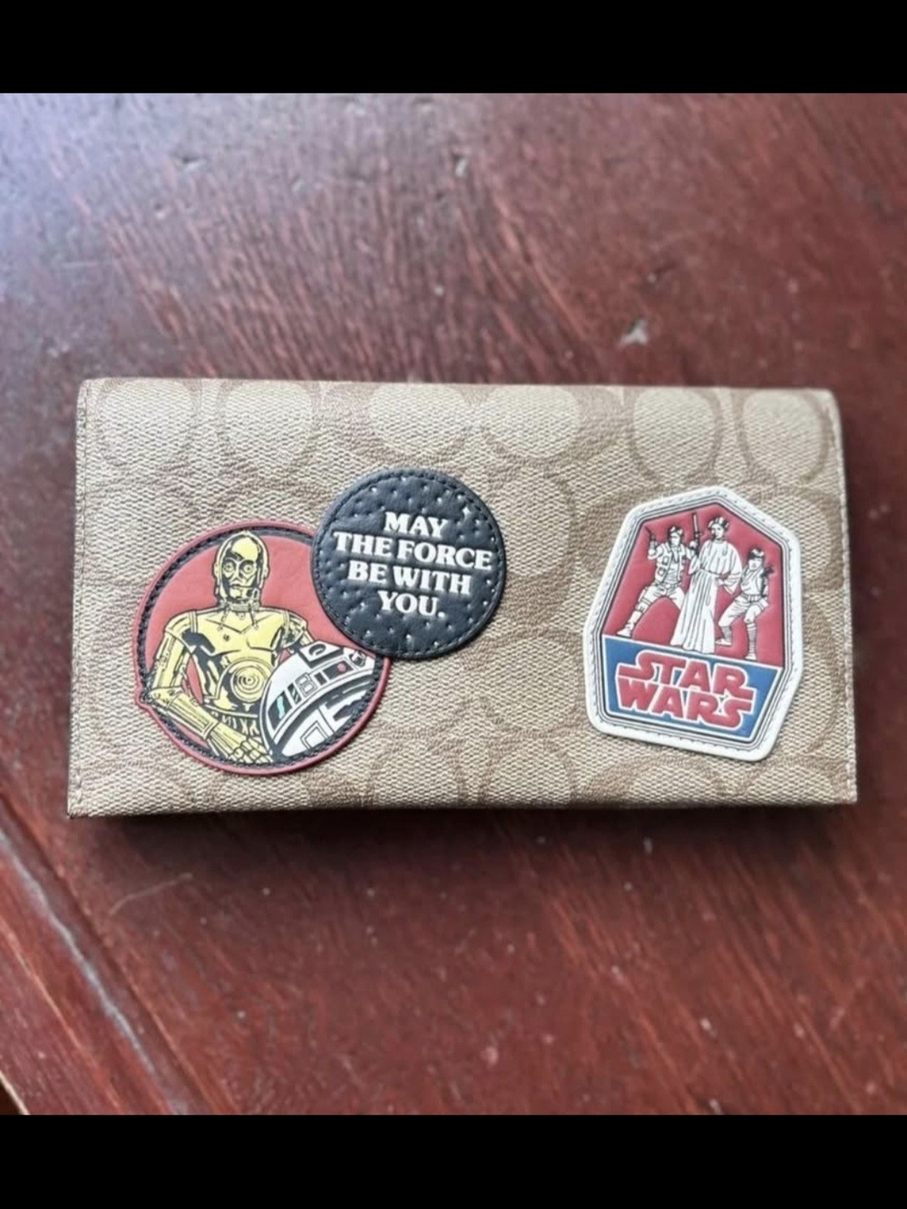 Collectible Coach x Star Wars Brown Signature Canvas Wallet RARE LIKE NEW